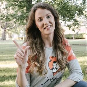 Meet your Posher, Kara